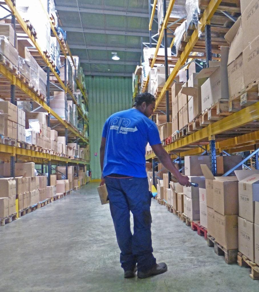 Petrelluzzi Transit prestataire logistique Antilles WMS IzyPro ACSEP