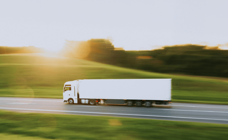 Comment un TMS comme OneWorld d'ACSEP répond aux défis du transport ?